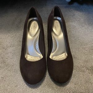 Brown Flex Comfort Basic Wedge Heel